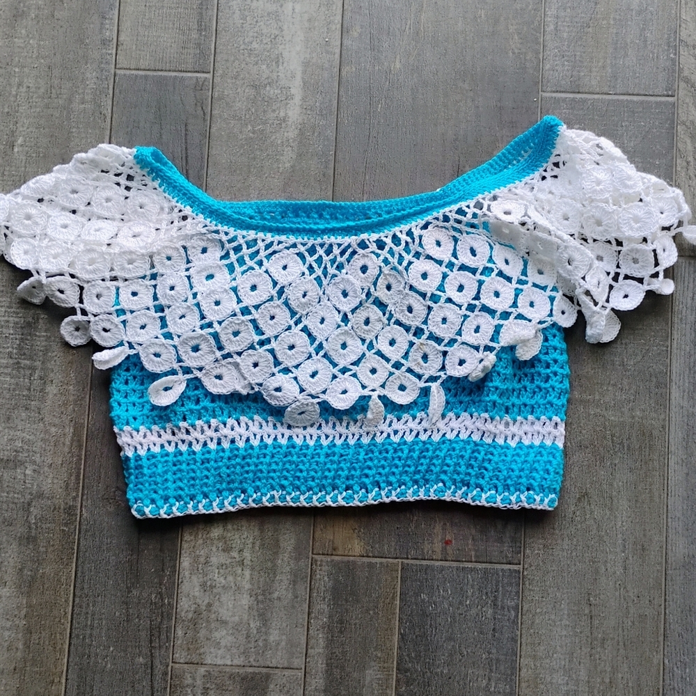 Crochet Blue and White Lace Collar